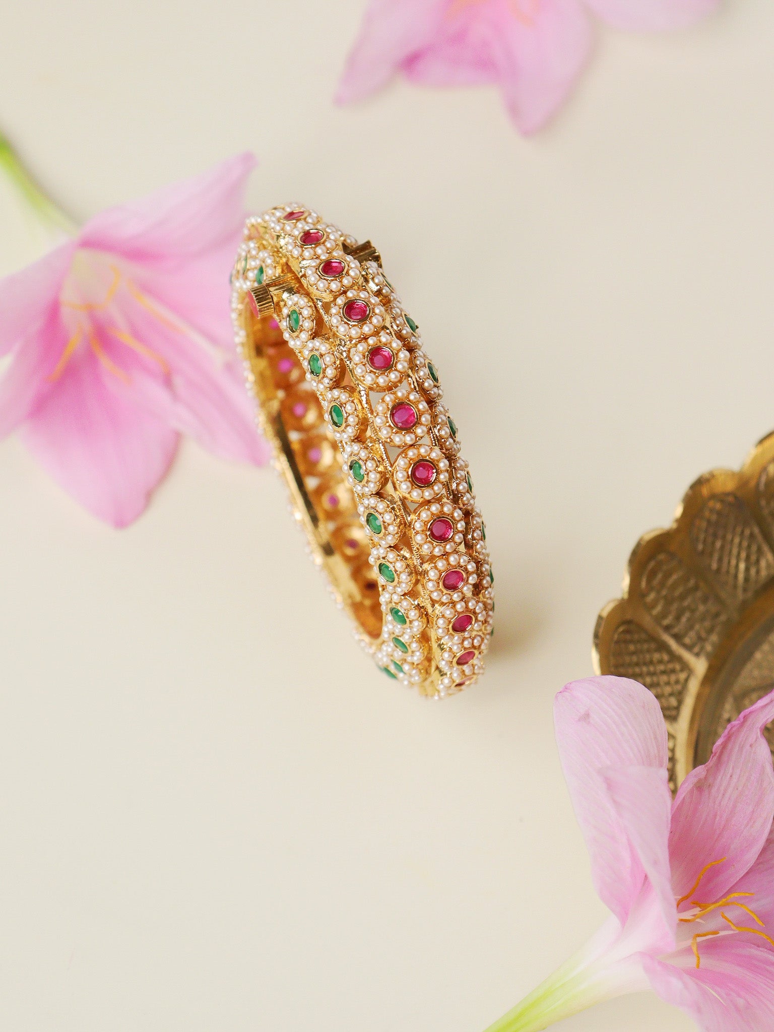 Raining Pearl Red and Green Temple Bangles