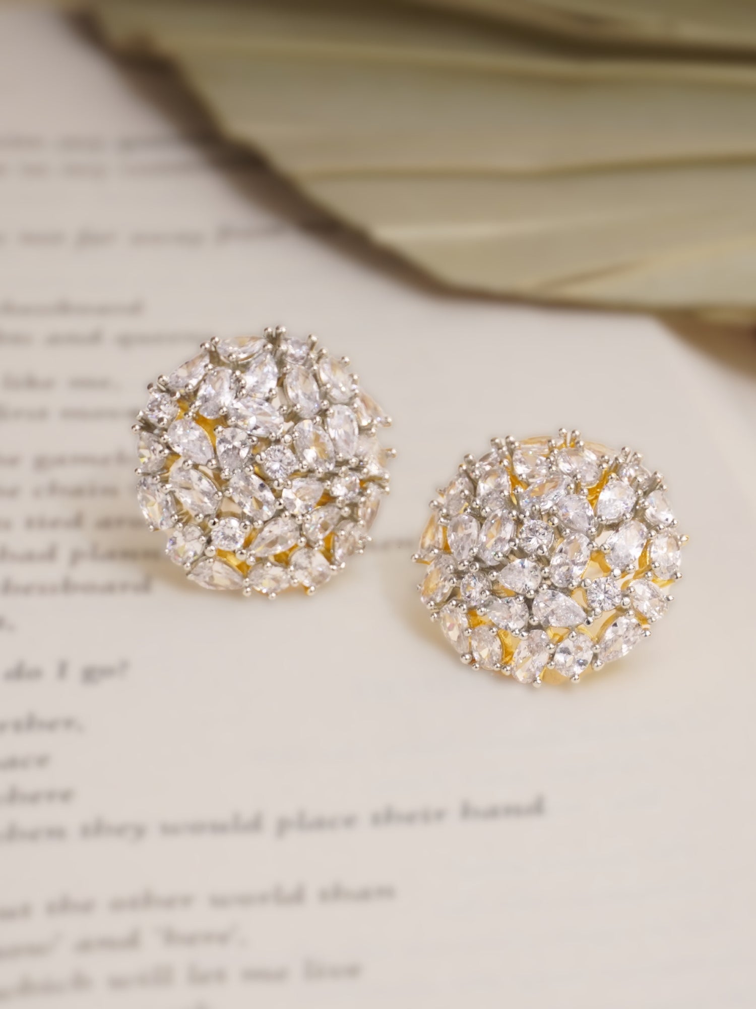 Diamante Celeste Stud Earrings