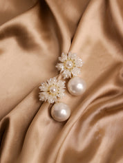 The Pearl Story - Petunia Pearl Drop Earrings