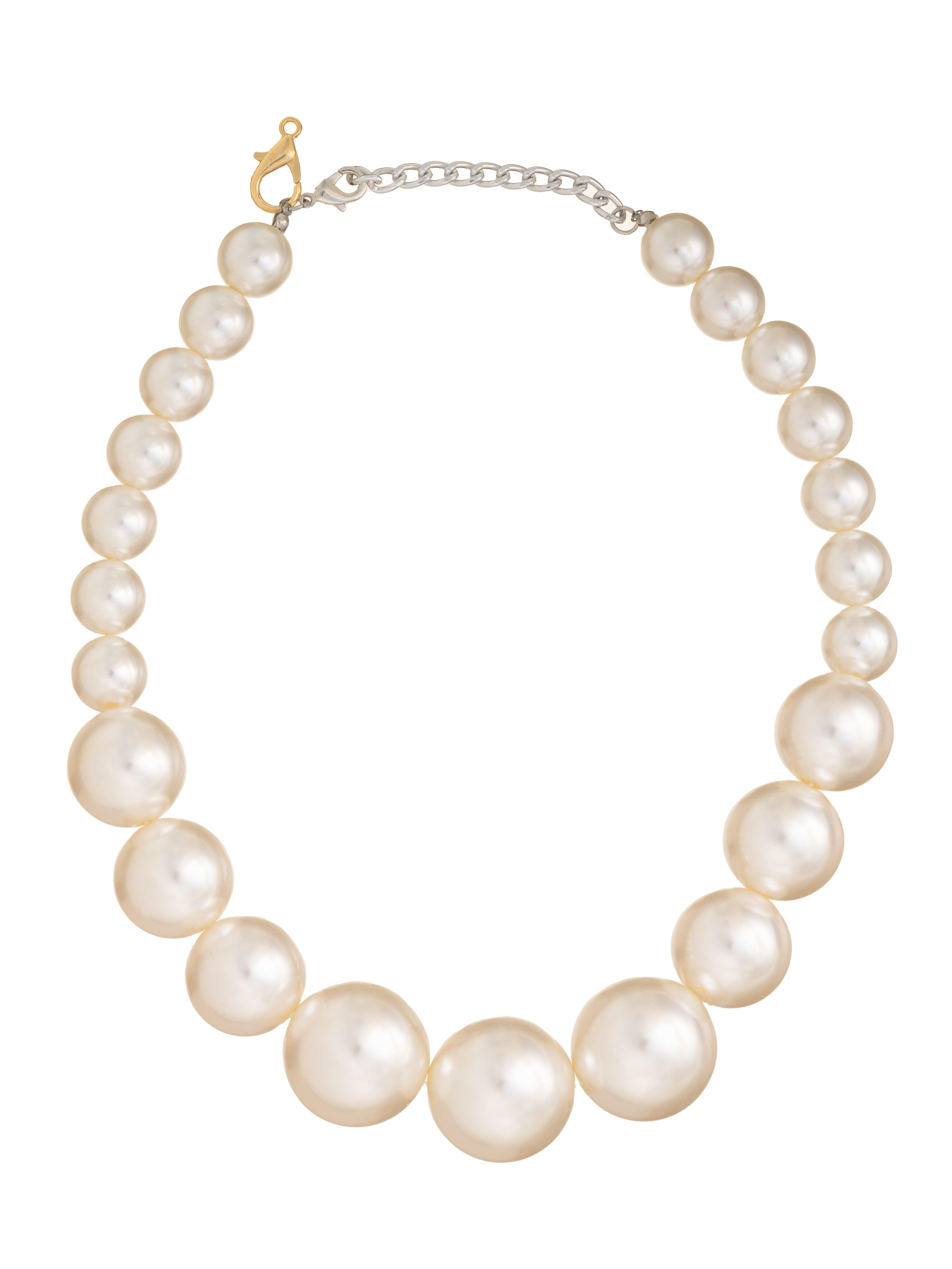 The Pearl Story - Drops of Oyster Pearl Necklace