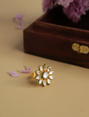 Bridal Kundan and Gold Daffodil Ring