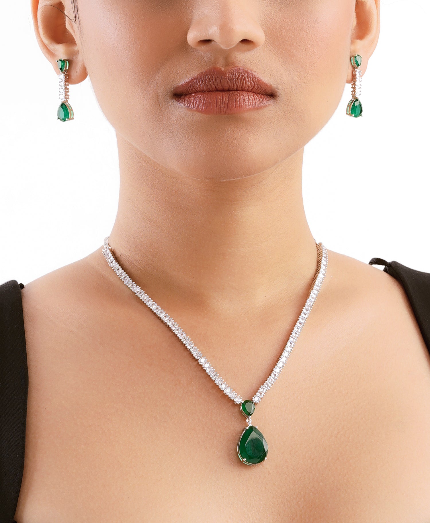 Diamante Emerald Pendent Necklace Set